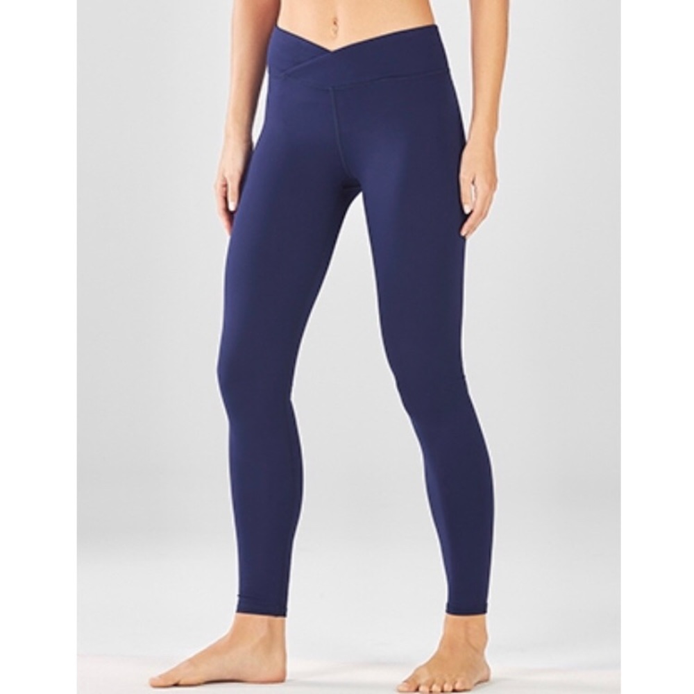 V-Cut Leggings - Winn II Powerhold Solid